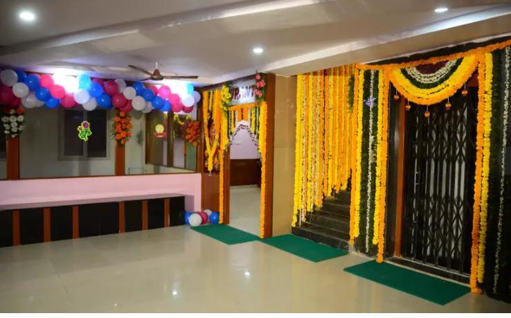 Maruthi Residency & Restaurant Hotel